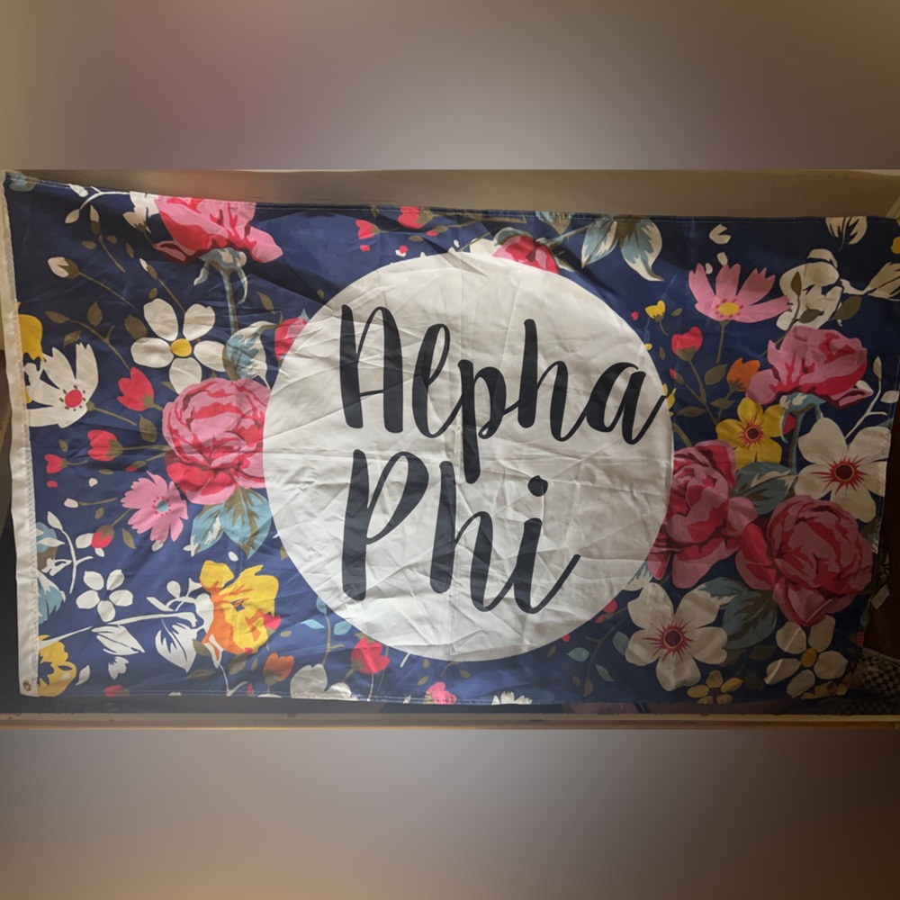 ALPHA PHI FLOWER BANNER